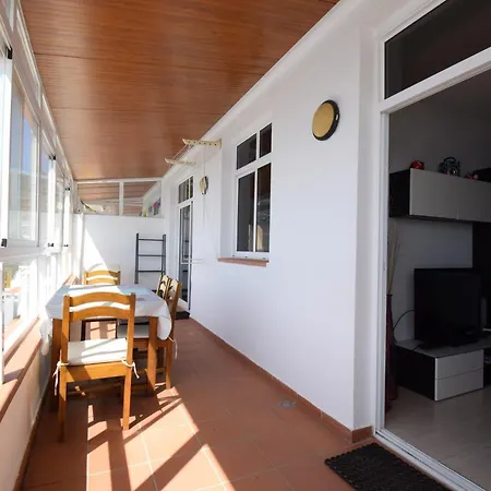 - The Above The Sea Apartman *